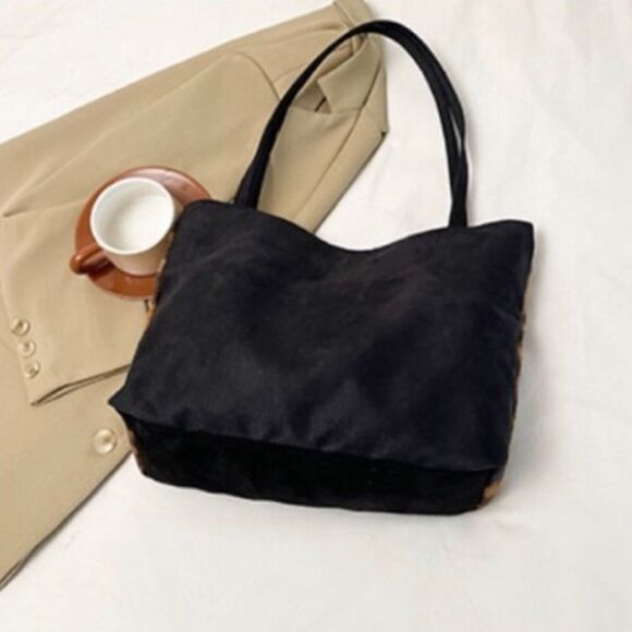 Leopard Print Canvas Magnetic Closure Shoulder Bag - Picture 6 of 6